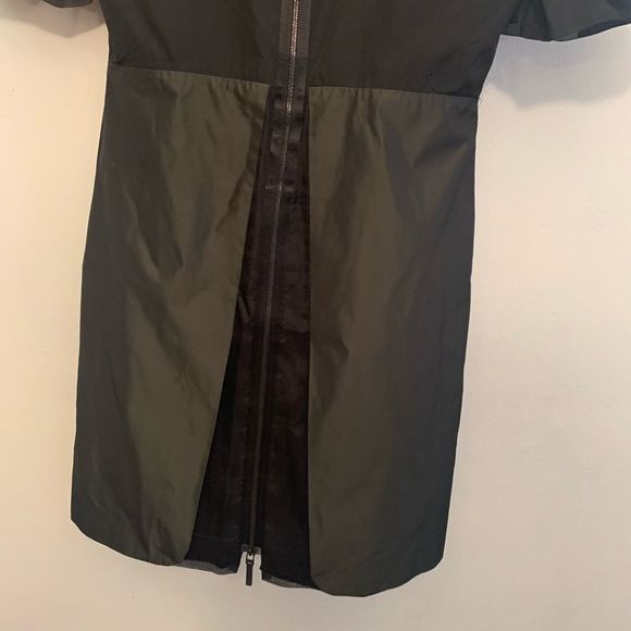 [Rue du Mail] Satin Colorblock Dress - Size 40 - Picture 6 of 8